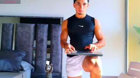 Santiago Seans online show from 11, 2, 2026