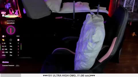 Snapshot of santos_liah chatting on 26, 2, 2025 Liah Santos online show from 26, 2, 2025