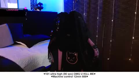 Snapshot of santos_liah chatting on 21, 10, 2025 Liah Santos online show from 21, 10, 2025