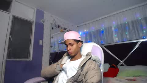 santy online show from 4, 7, 2026