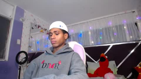 santy online show from 7, 7, 2026