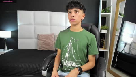 Santiago Carrington online show from 23, 12, 2024