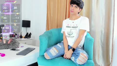 Santiago Carrington online show from 24, 1, 2025