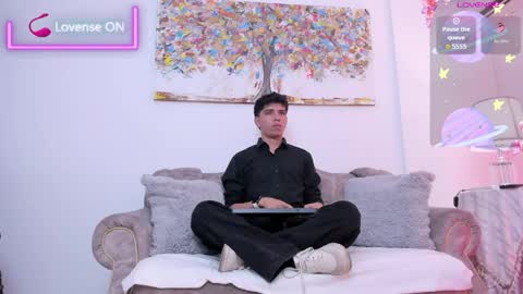 Santiago Carrington online show from 2, 4, 2026