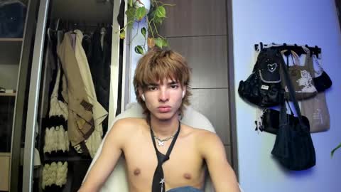 kitty online show from 30, 1, 2025