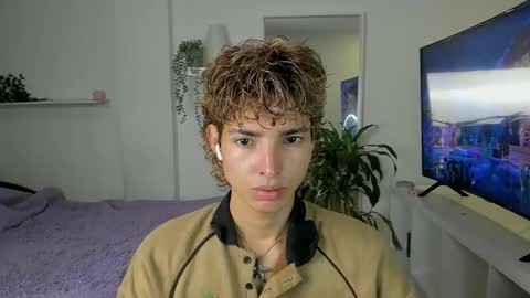 kitty online show from 23, 9, 2025