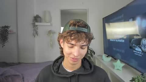 kitty online show from 5, 12, 2025