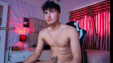 Santyago online show from 10, 1, 2025