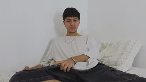 Snapshot of santybig18 chatting on 17, 12, 2024 santybig18 online show from 17, 12, 2024