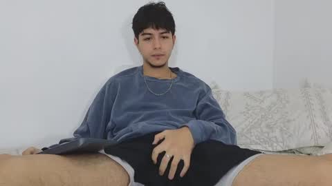 Snapshot of santybig18 chatting on 3, 1, 2025 santybig18 online show from 3, 1, 2025