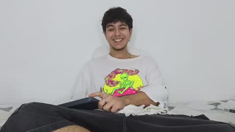 Snapshot of santybig18 chatting on 7, 1, 2025 santybig18 online show from 7, 1, 2025