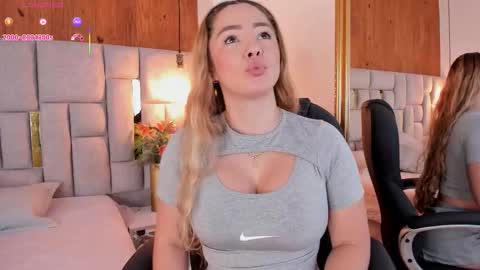 Saori  online show from 3, 11, 2025