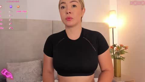 Saori  online show from 20, 11, 2025