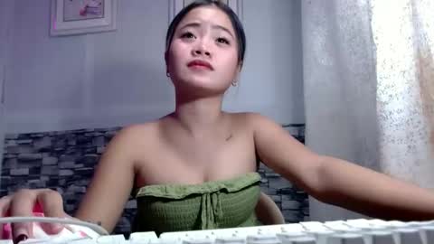 sapphire_amora online show from 21, 10, 2025