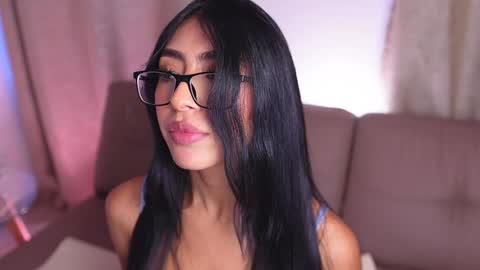 Sara  online show from 27, 1, 2025