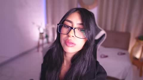 Sara  online show from 14, 2, 2025