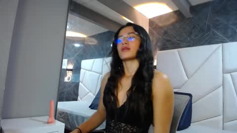 Sara online show from 7, 4, 2026