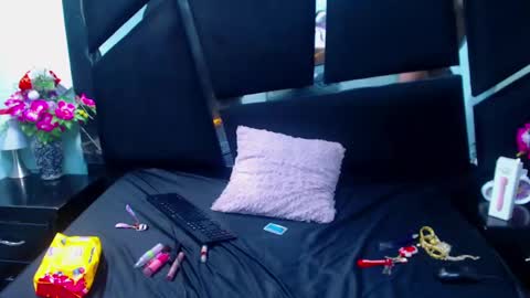 sara_honny online show from 13, 12, 2024