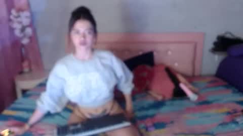 sara_jhons22 online show from 18, 12, 2025