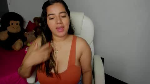 Snapshot of sara_lizcano chatting on 17, 9, 2025 sarah LIZCANO....... online show from 17, 9, 2025
