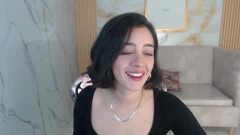 Snapshot of sara_lopez_s chatting on 7, 10, 2025 Sara online show from 7, 10, 2025