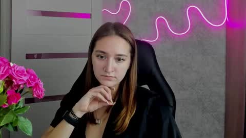 Sara online show from 8, 10, 2025