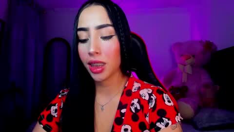 Snapshot of sara_stone03 chatting on 11, 1, 2025 sara_stone03 online show from 11, 1, 2025