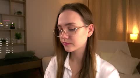 Snapshot of sara_whooops chatting on 1, 3, 2026 Im Sara online show from 1, 3, 2026