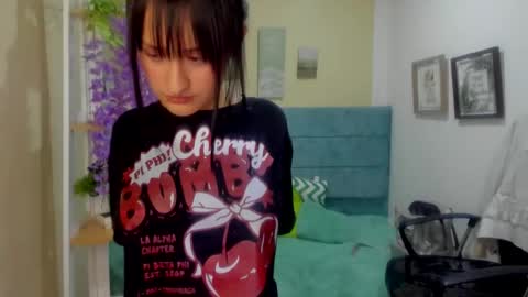 Sarah Ramirez online show from 1, 2, 2025