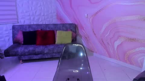 Snapshot of saraamills chatting on 9, 12, 2024 Sara online show from 9, 12, 2024