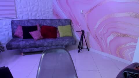 Snapshot of saraamills chatting on 11, 12, 2024 Sara online show from 11, 12, 2024