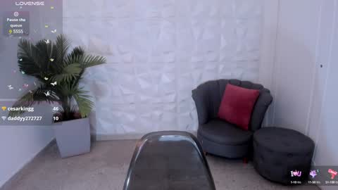 Snapshot of saraamills chatting on 19, 12, 2024 Sara online show from 19, 12, 2024