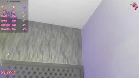   online show from 4, 2, 2025