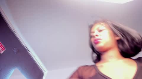Snapshot of saracorraless chatting on 30, 4, 2026 Sara Everyday From 1430 to 2130 Col Time online show from 30, 4, 2026