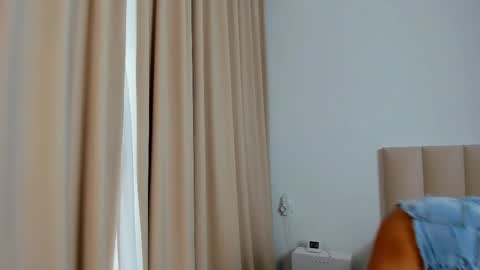 saradiamond01 online show from 1, 3, 2025