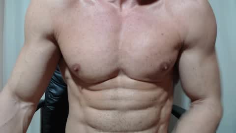 saradorj92 online show from 16, 4, 2026