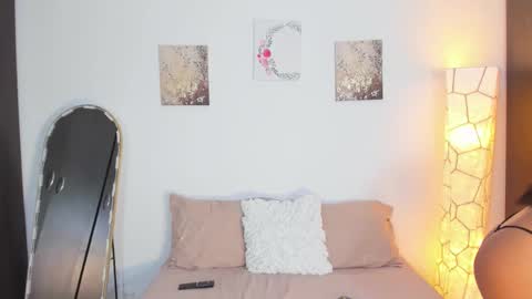 sarah  cinnamon online show from 5, 3, 2026