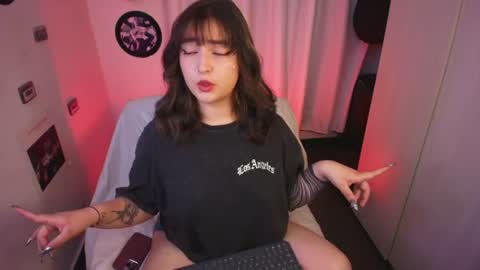 Sara online show from 24, 7, 2026