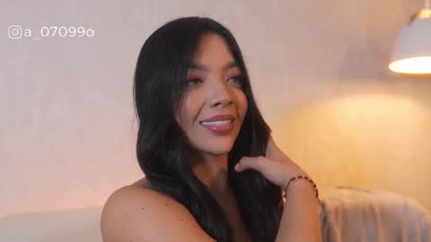       online show from 15, 12, 2025