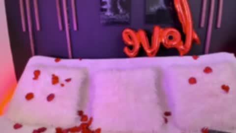 Snapshot of sarah_jacobbs chatting on 14, 2, 2025 online show from 14, 2, 2025