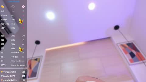 Snapshot of sarah_jacobbs chatting on 25, 2, 2025 online show from 25, 2, 2025