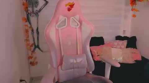 Sarah Ramirez online show from 15, 10, 2025