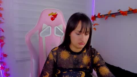 Sarah Ramirez online show from 11, 11, 2025