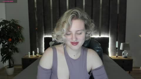 Snapshot of sarah_soul chatting on 17, 12, 2024 Sarah online show from 17, 12, 2024