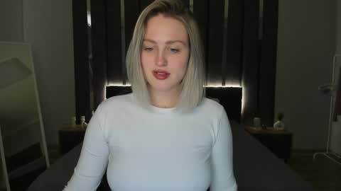 Snapshot of sarah_soul chatting on 4, 2, 2025 Sarah online show from 4, 2, 2025