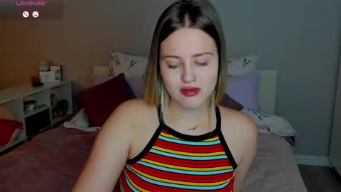 Snapshot of sarah_soul chatting on 17, 10, 2025 Sarah online show from 17, 10, 2025