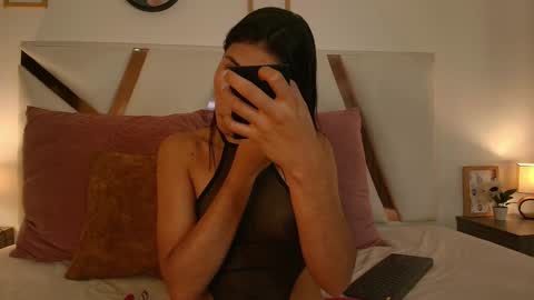 Snapshot of sarahevans__ chatting on 3, 1, 2025 Sarah Evans online show from 3, 1, 2025