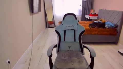 Sarah online show from 9, 4, 2026