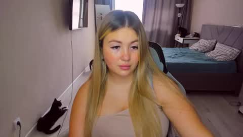 Sarah online show from 27, 7, 2026