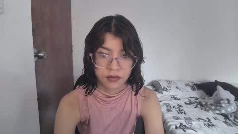 Sarah  online show from 17, 9, 2025